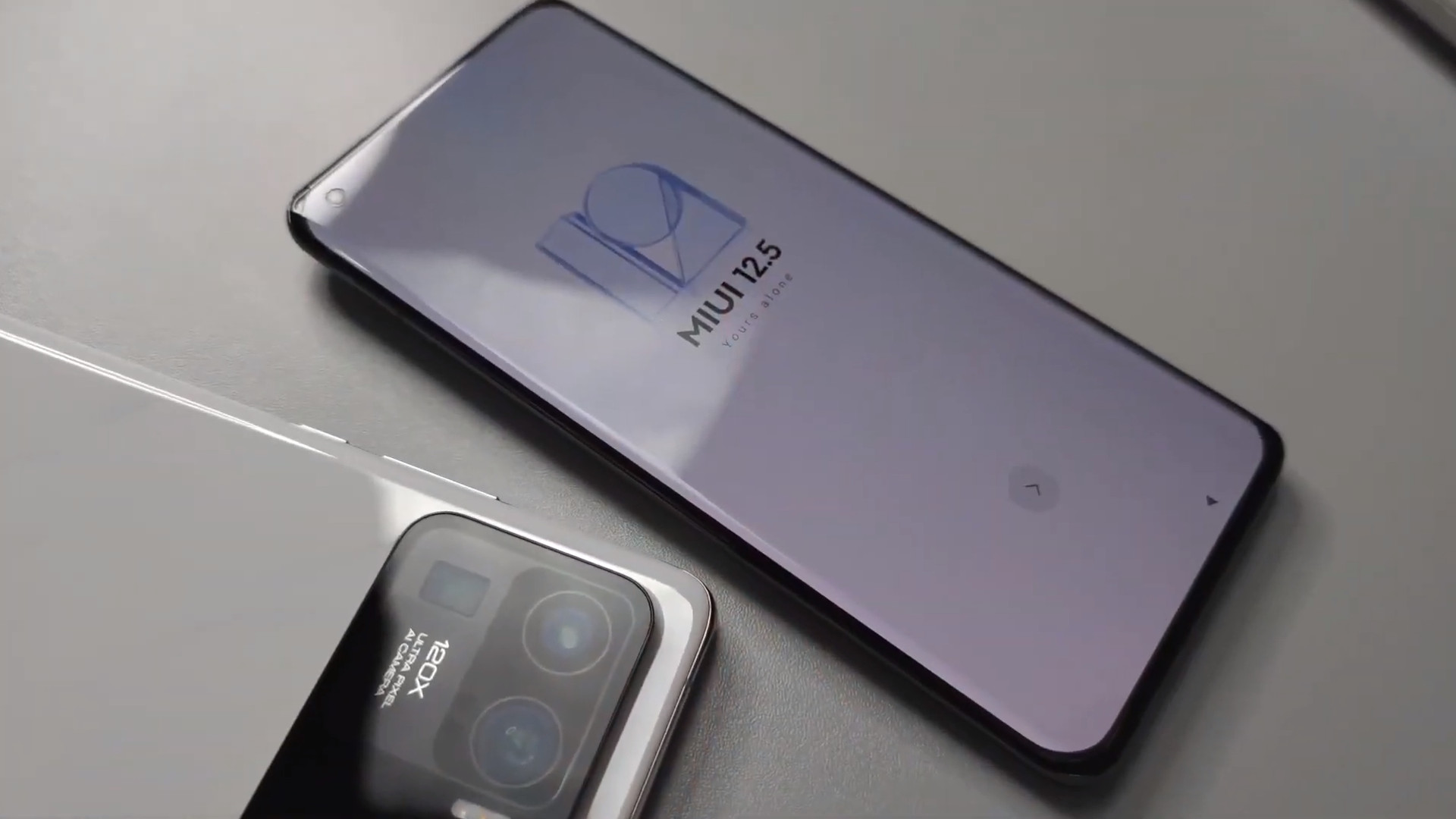 Διαρροή του Xiaomi Mi 11 Ultra αποκαλύπτει δεύτερη οθόνη στο πίσω μέρος