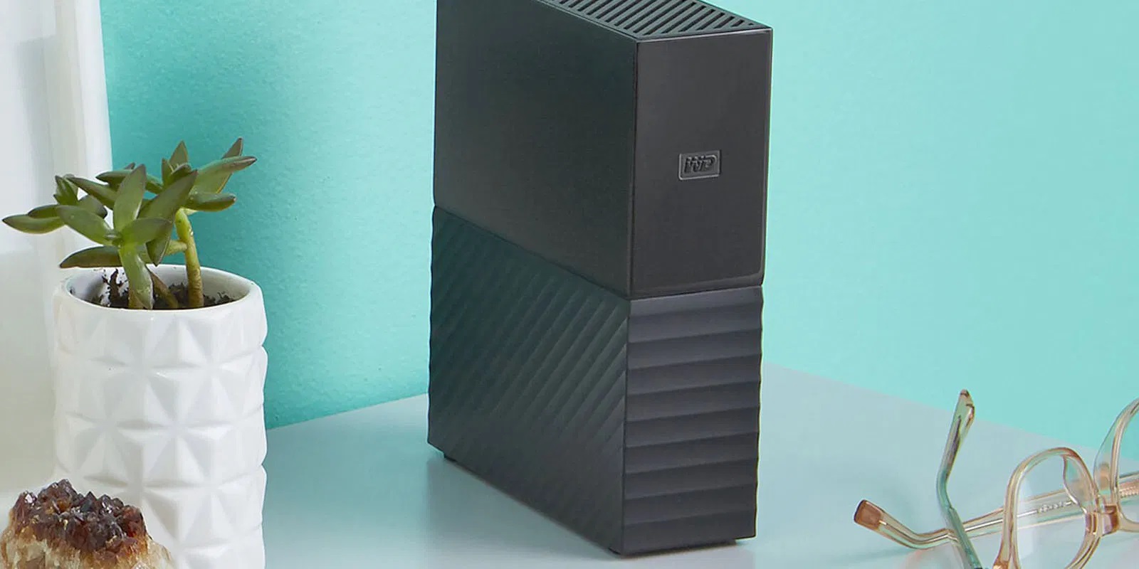 H Western Digital λέει στους χρήστες να αποσυνδέσουν άμεσα τους εξωτερικούς σκληρούς WD My Book Live από το Internet