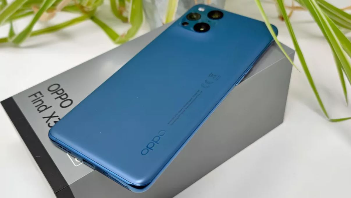 Η Oppo ίσως εργάζεται στον δικό της μαγνητικό φορτιστή τύπου MagSafe