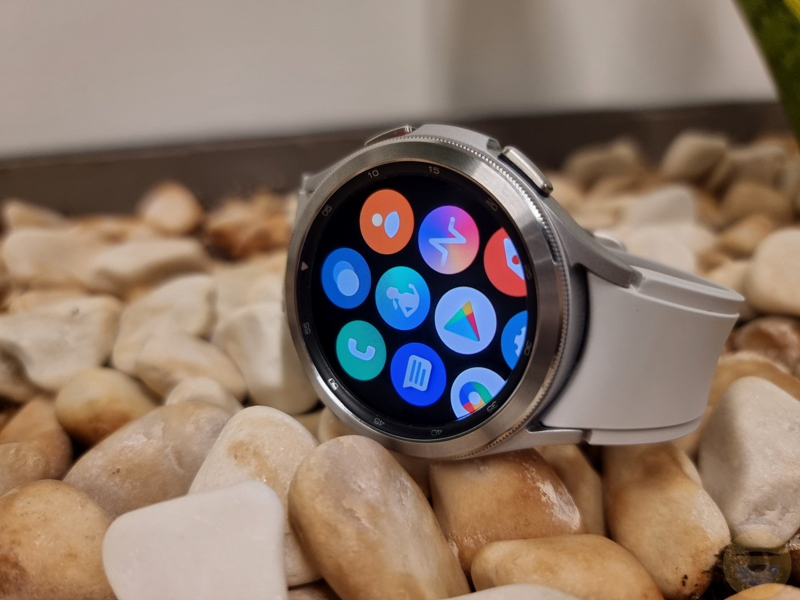 Samsung Galaxy Watch 4 Classic Review - Το smartwatch για τους χρήστες Android