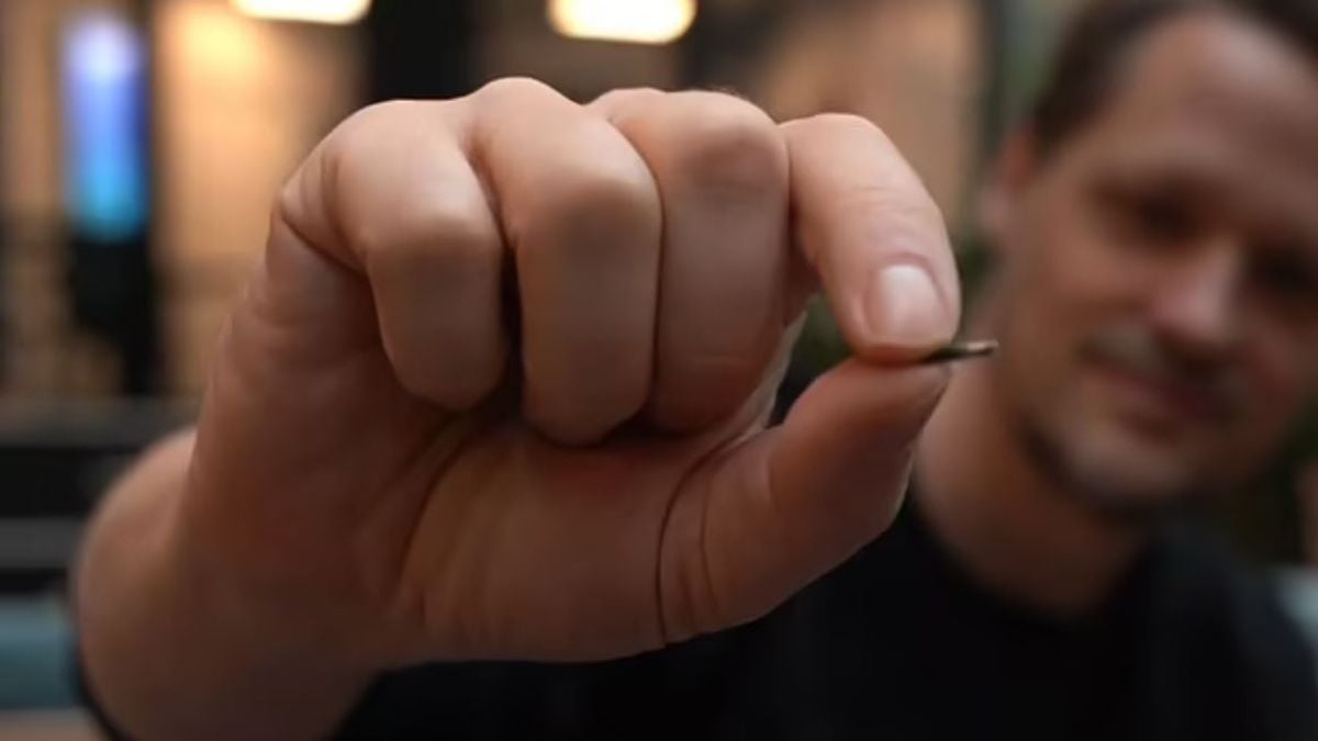 Υποδόριο chip τεχνολογίας NFC αποθηκεύει το πιστοποιητικό εμβολιασμού για τον κορωνοϊό