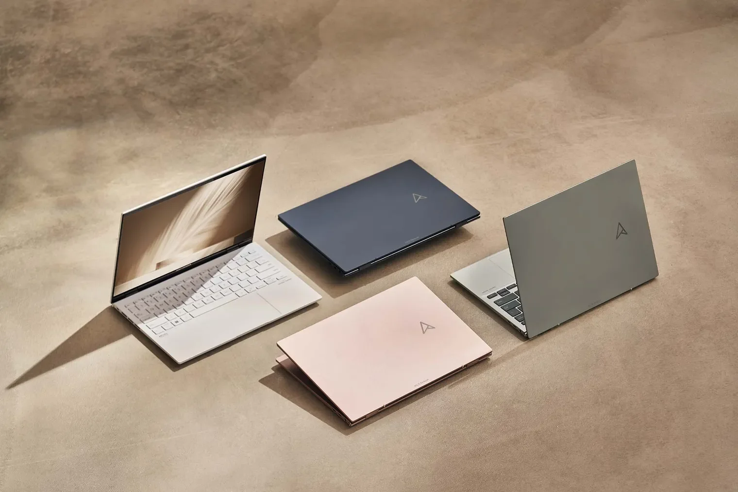 Ντεμπούτο για τα νέα ASUS Zenbook 13 S και Pro 15 Flip με οθόνες OLED και νέο λογότυπο