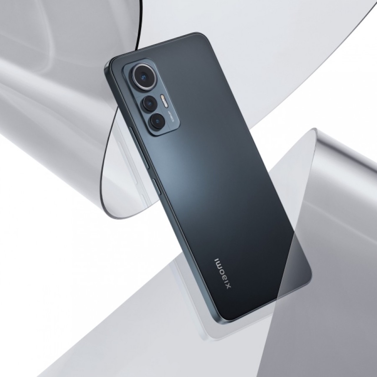 Επίσημο το Xiaomi 12 Lite με OLED οθόνη στα 120Hz και κάμερα στα 108MP