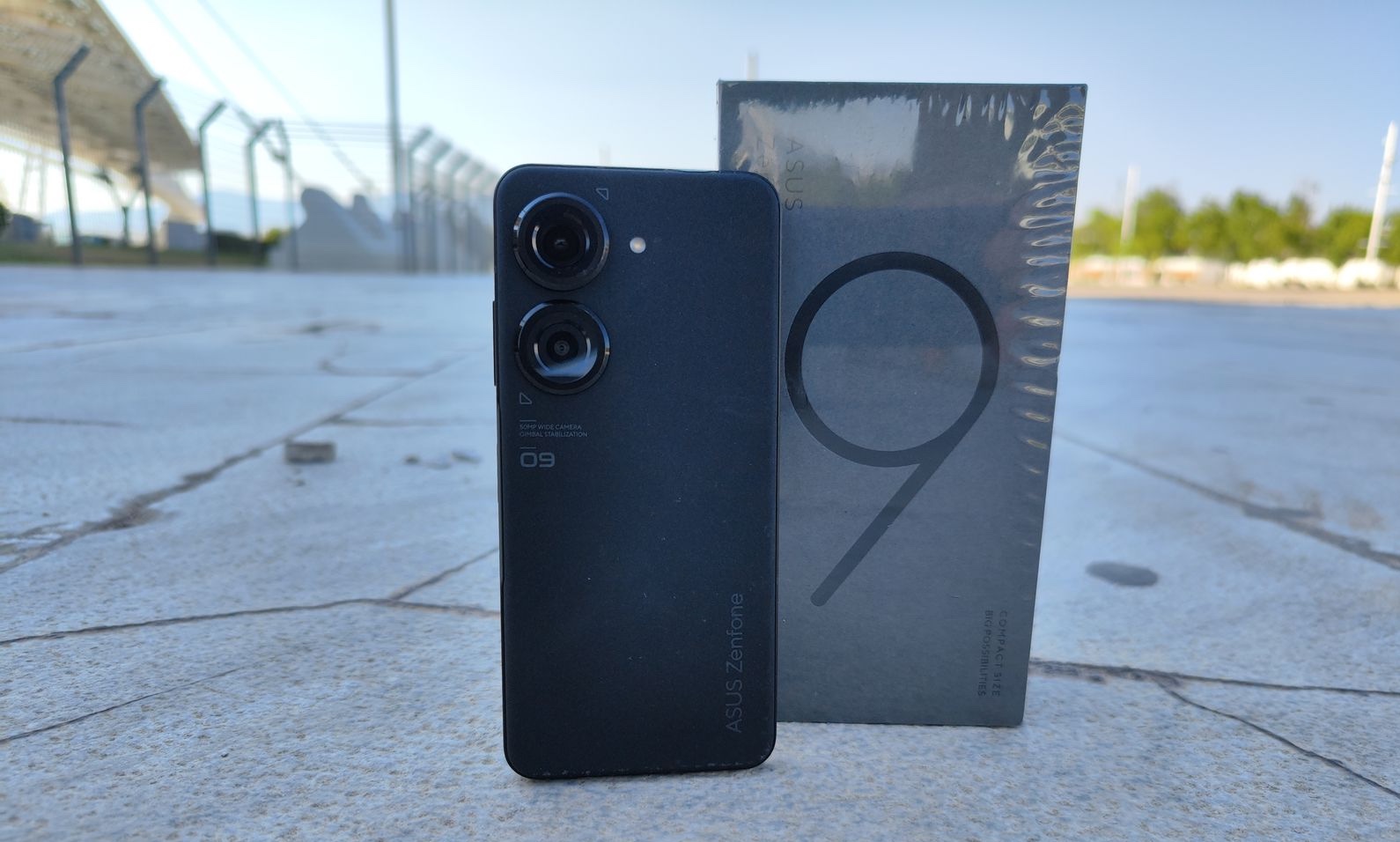 Asus Zenfone 9 Review - Μικρό σε μέγεθος, μεγάλο σε δυνατότητες