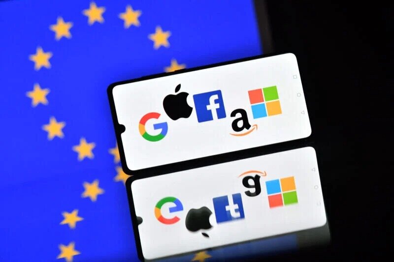 ΕΕ: Έγκριση της νομοθεσίας αυστηρού ελέγχου των μεγάλων τεχνολογικών εταιρειών