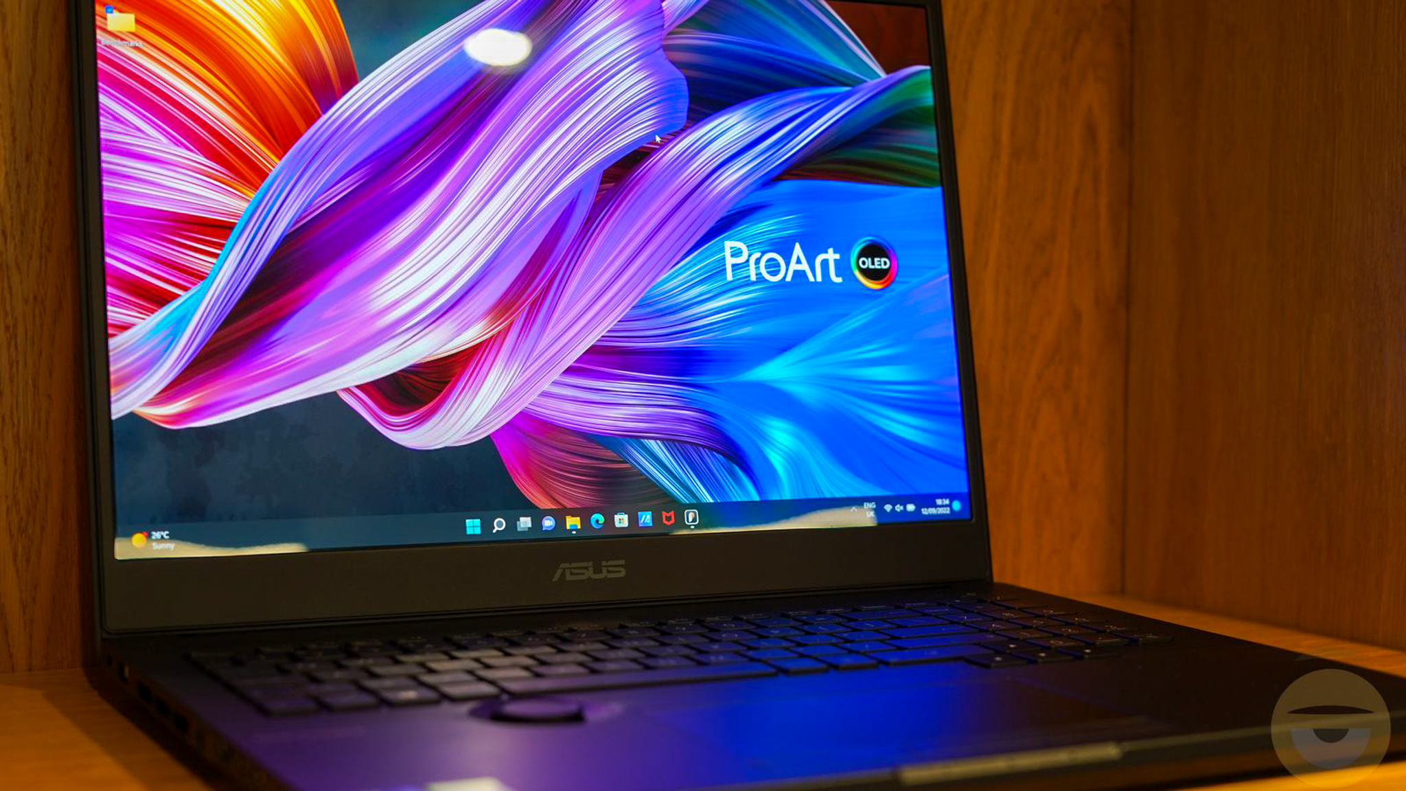 ASUS StudioBook ProArt 16 OLED W7600 Review