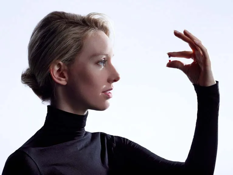Η Elizabeth Holmes καταδικάστηκε σε 11 χρόνια φυλάκισης