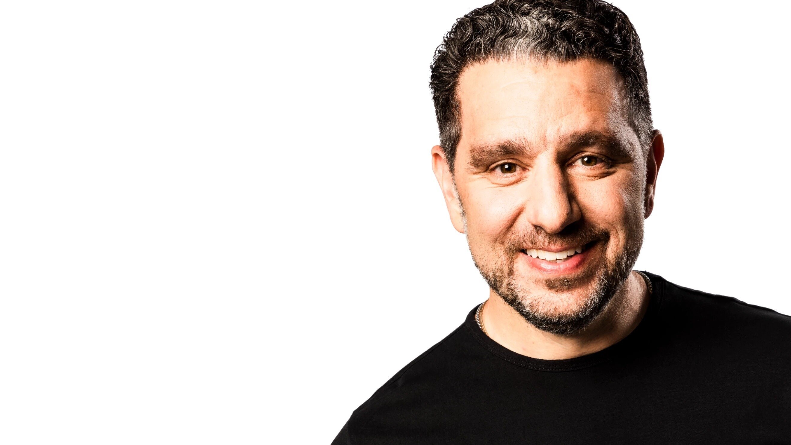 Επίσημα ο Panos Panay επικεφαλής των συσκευών της Amazon