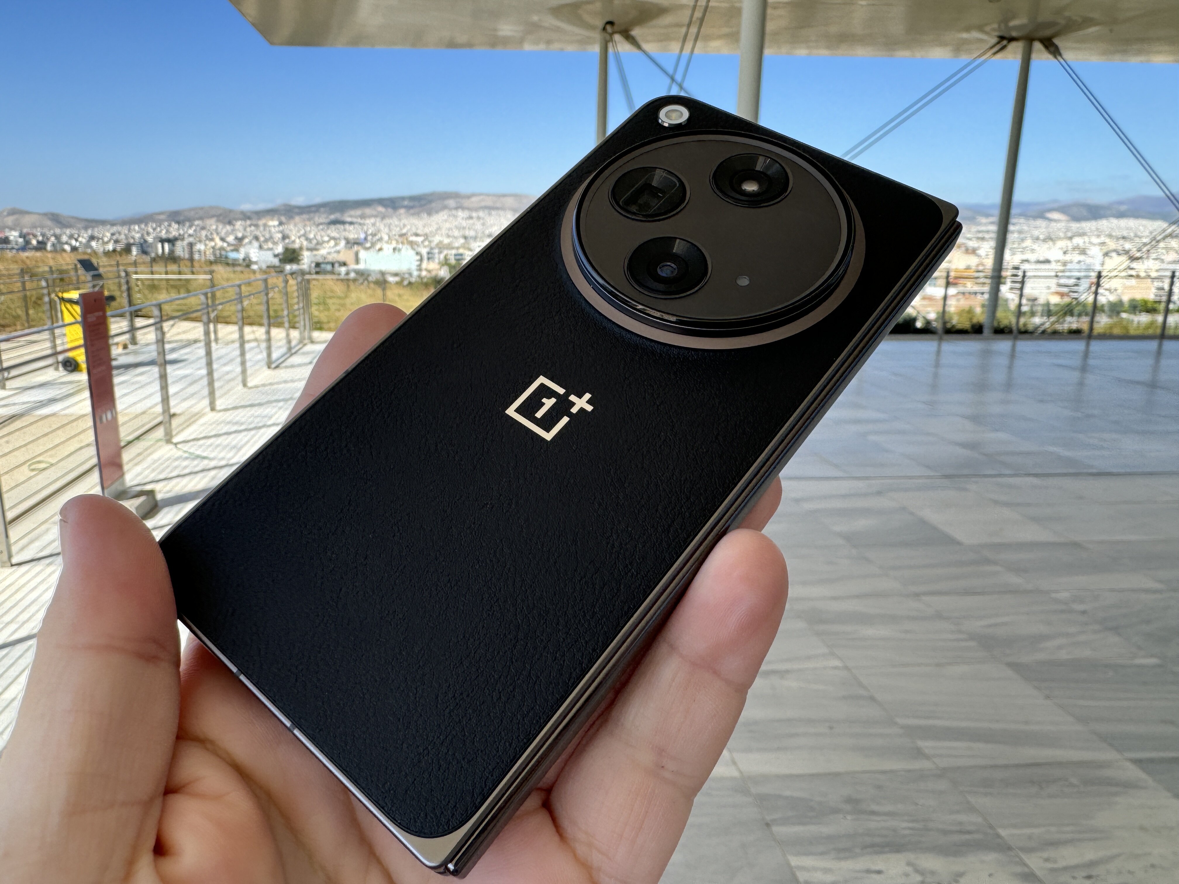 OnePlus Open Review - Δυνατή είσοδος στα foldables