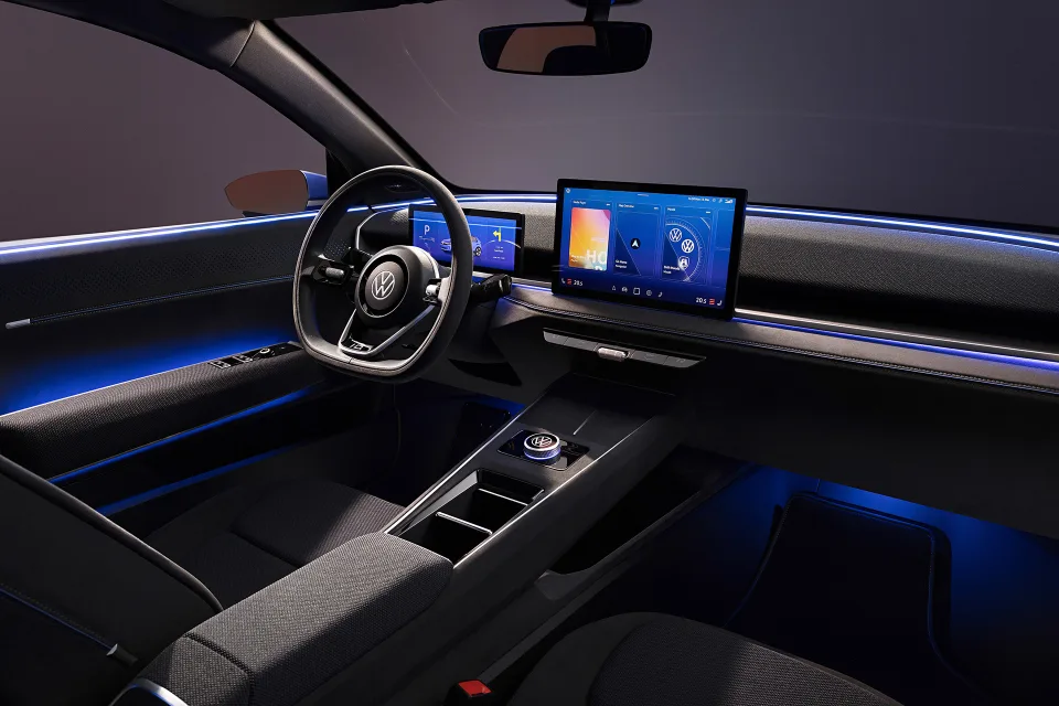 H Volkswagen μετά τις επικρίσεις για τις οθόνες αφής ανακοινώνει ότι θα επαναφέρει τα φυσικά κουμπιά