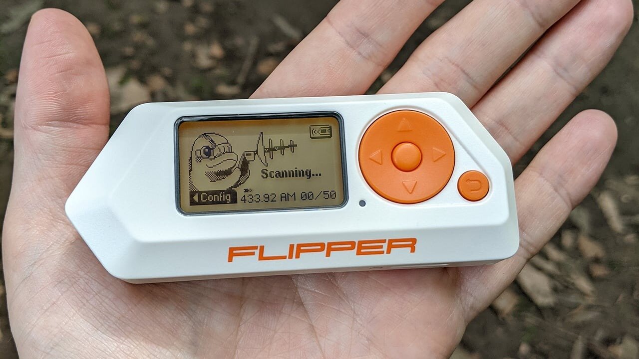 Απαγορεύει το Flipper Zero ο Καναδάς λόγω εμπλοκής της συσκευής σε κλοπές αυτοκινήτων