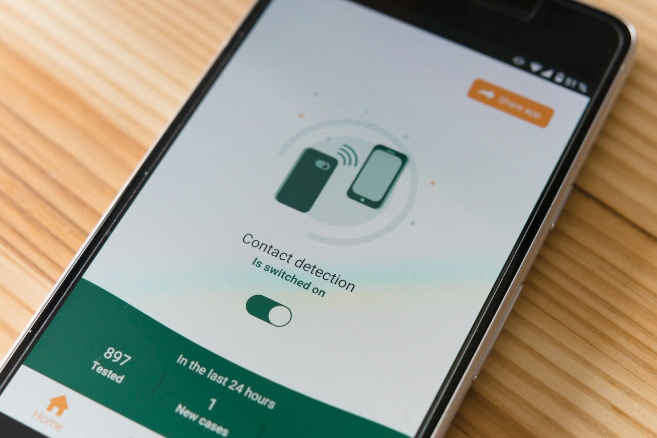 Η Apple θα διευκολύνει τη μετάβαση από το iPhone στο Android μέχρι το φθινόπωρο του 2025
