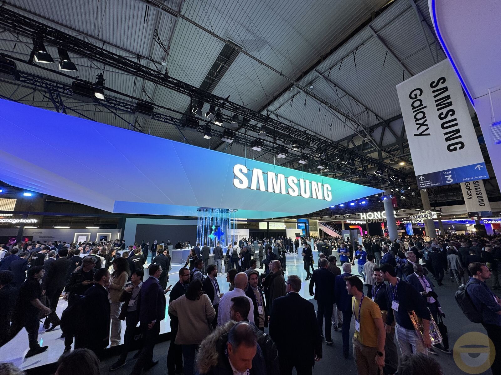 Περισσότερες πληροφορίες για "Samsung @MWC2024: το Galaxy AI που επεκτείνεται και το «δαχτυλίδι» που όλοι αναζητούσαν"