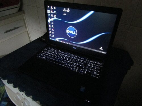 Περισσότερες πληροφορίες για "DELL LATITUDE e5570/BUSINESS/15.6"4ΠΥΡΗΝΟΣ/Ci5-3.5GHZ/SSD256GB/DDR4 8GB/4G-GPS/BAKLIT"