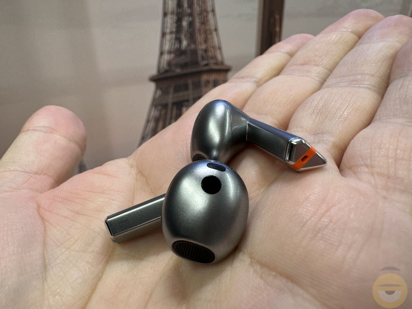 Galaxy Buds 3 και Buds 3 Pro: Η νέα γενιά ασύρματων ακουστικών της Samsung έχει και AI