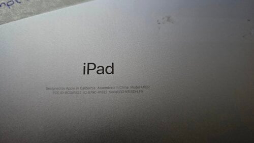 Περισσότερες πληροφορίες για "2 Ipad με πρόβλημα (Α1822 και Α1475)"