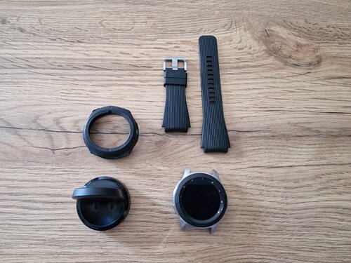 Περισσότερες πληροφορίες για "Samsung Galaxy Watch"