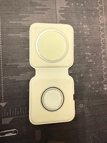 Περισσότερες πληροφορίες για "Apple duo charger"