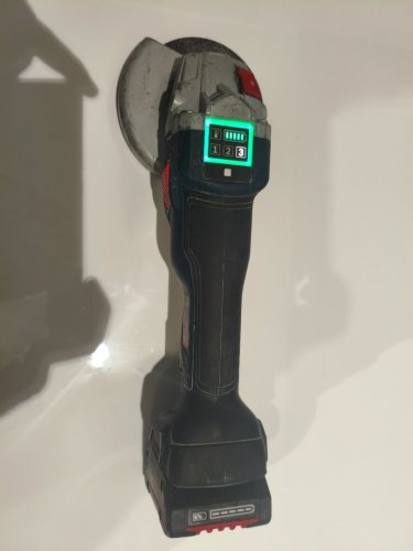Περισσότερες πληροφορίες για "Bosch 18V  δυνατός τροχός με ρύθμιση στροφών GWX 18V-10 SC Professional"
