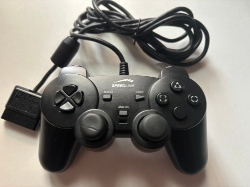 Περισσότερες πληροφορίες για "PS1 / PS2 PlayStation χειριστήριο / μοχλός / gamepad / controller SPEEDLINK STRIKE2 άψογη κατάσταση"