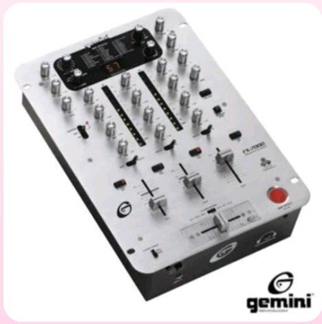 Περισσότερες πληροφορίες για "ΜΙΚΤΗΣ ΗΧΟΥ GEMINI FX-700"