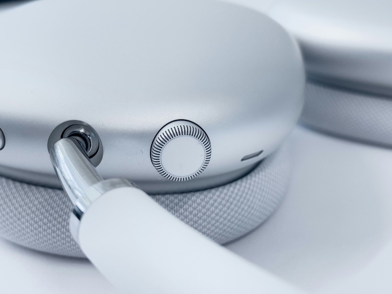 Περισσότερες πληροφορίες για "Η Apple ενημερώνει τα Airpods Max με ultra-low latency και lossless audio"