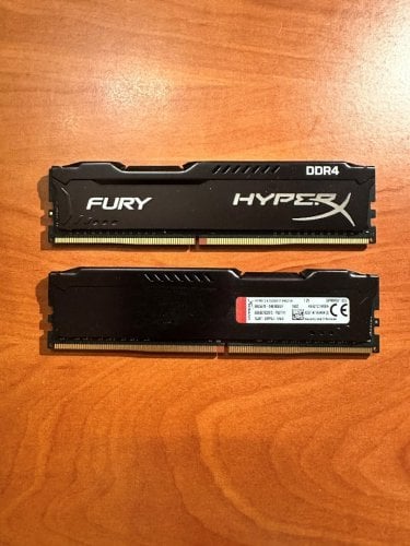 Περισσότερες πληροφορίες για "HyperX 2x 4GB DDR4-2133"