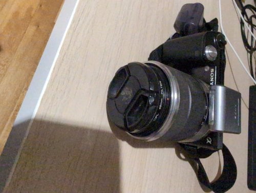 Περισσότερες πληροφορίες για "Sony Nex 5"