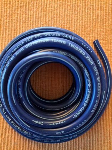 Περισσότερες πληροφορίες για "Roister sp40 speaker cable 12AWG."