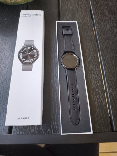 Περισσότερες πληροφορίες για "Samsung watch"