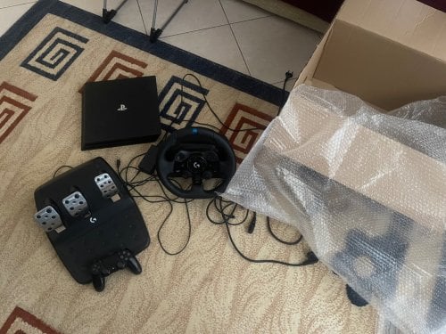Περισσότερες πληροφορίες για "Sony PS4Pro + Logitech g923"