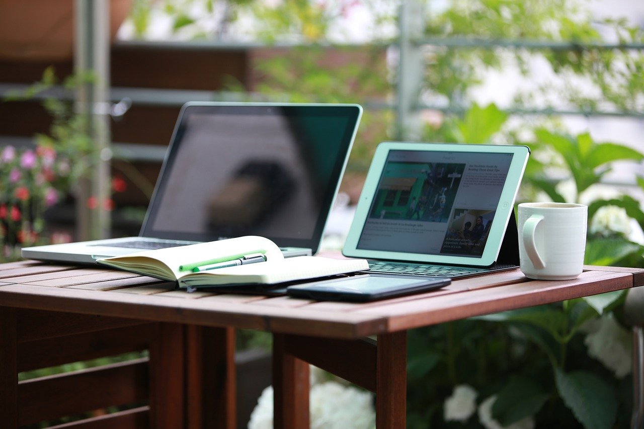 Περισσότερες πληροφορίες για "Το iPadOS θα λειτουργεί περισσότερο σαν Mac στα μελλοντικά iPad με M5, σύμφωνα με το Bloomberg"