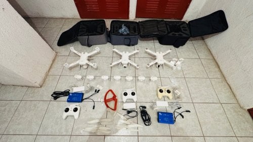 Περισσότερες πληροφορίες για "Xiaomi Mi Drone (4K version)"