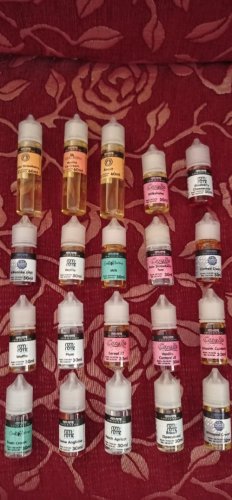 Περισσότερες πληροφορίες για "Αρωματα αγορα απο Nom Nomz,Sputnik RTA 22mm,Dvarw MTL FL 24,Brunhilde MTL RTA,Flash-e-vapor v4.5S+"