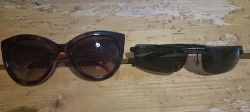 Περισσότερες πληροφορίες για "Dolce gabbana -rayban"