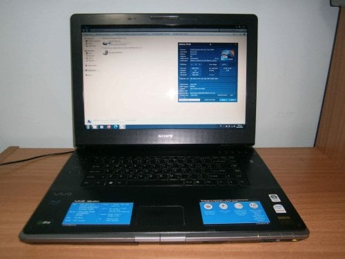 Περισσότερες πληροφορίες για "Sony Vaio VGN-AR51J 17" (Intel C2D T8300 2400MHz, 4GB RAM, GeForce 8400M GT, 500GB HDD)"