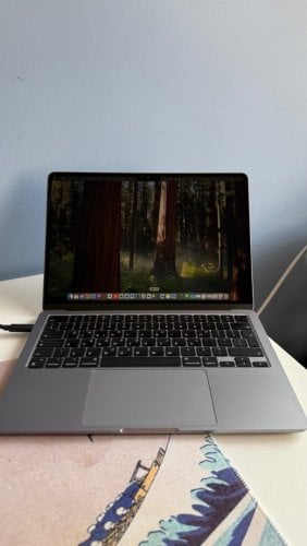 Περισσότερες πληροφορίες για "MacBook Air M2(1TB/16GB Space Grey | M2 8core/8core GPU)"
