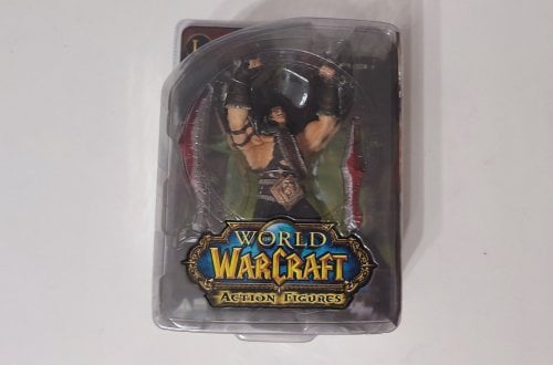 Περισσότερες πληροφορίες για "2 x Warcraft Action Figures NEW"