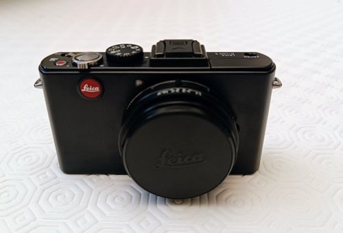 Περισσότερες πληροφορίες για "Leica D-LUX 5"