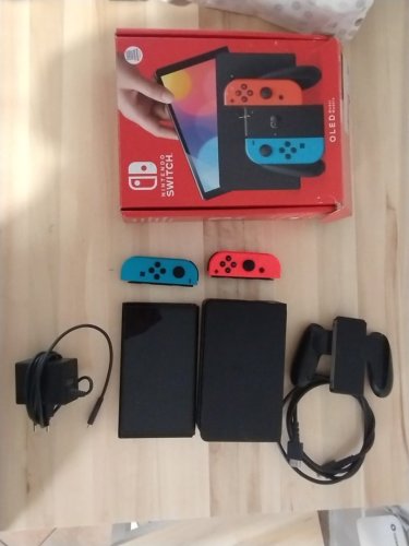 Περισσότερες πληροφορίες για "Nintendo Switch OLED πρόβλημα"