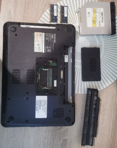 Περισσότερες πληροφορίες για "Dell inspiron 15 5010-2467 για ανταλλακτικά."