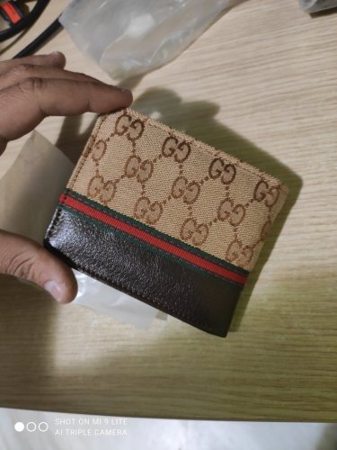 Περισσότερες πληροφορίες για "Gucci πορτοφόλι"