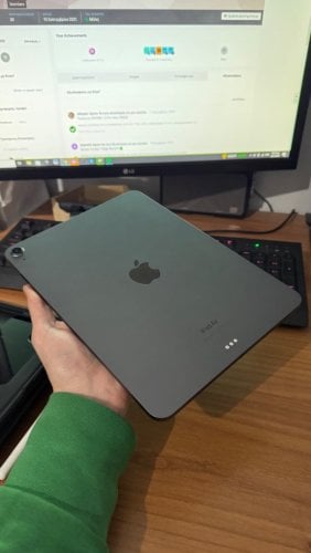 Περισσότερες πληροφορίες για "Apple iPad Air 2022 (64 GB/M1/iOS 15,4)"