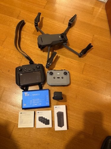 Περισσότερες πληροφορίες για "DJI Mavic 3 + Care Refresh + Διάφορα"