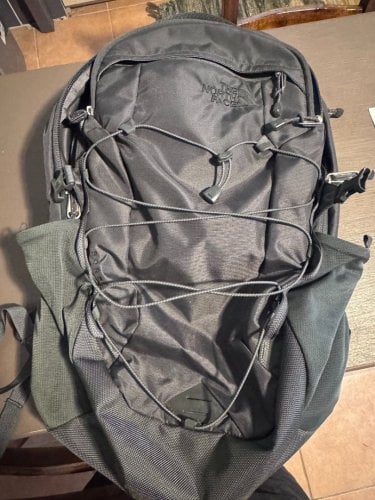 Περισσότερες πληροφορίες για "North face borealis(backpack) & νεσεσερ North face"