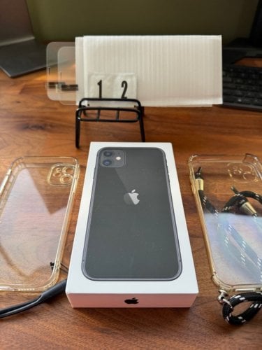 Περισσότερες πληροφορίες για "Apple iPhone 11 (Μαύρο/64 GB)"