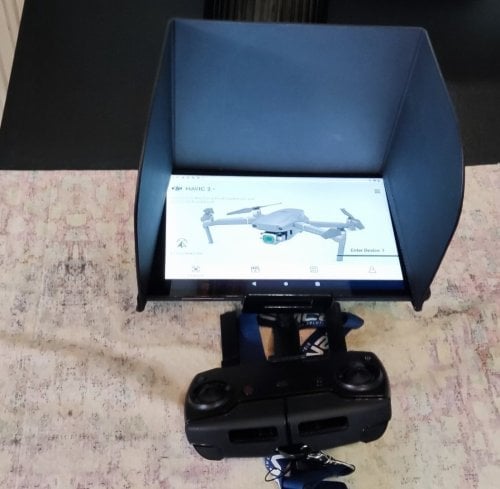 Περισσότερες πληροφορίες για "Βάση και tablet για drone"