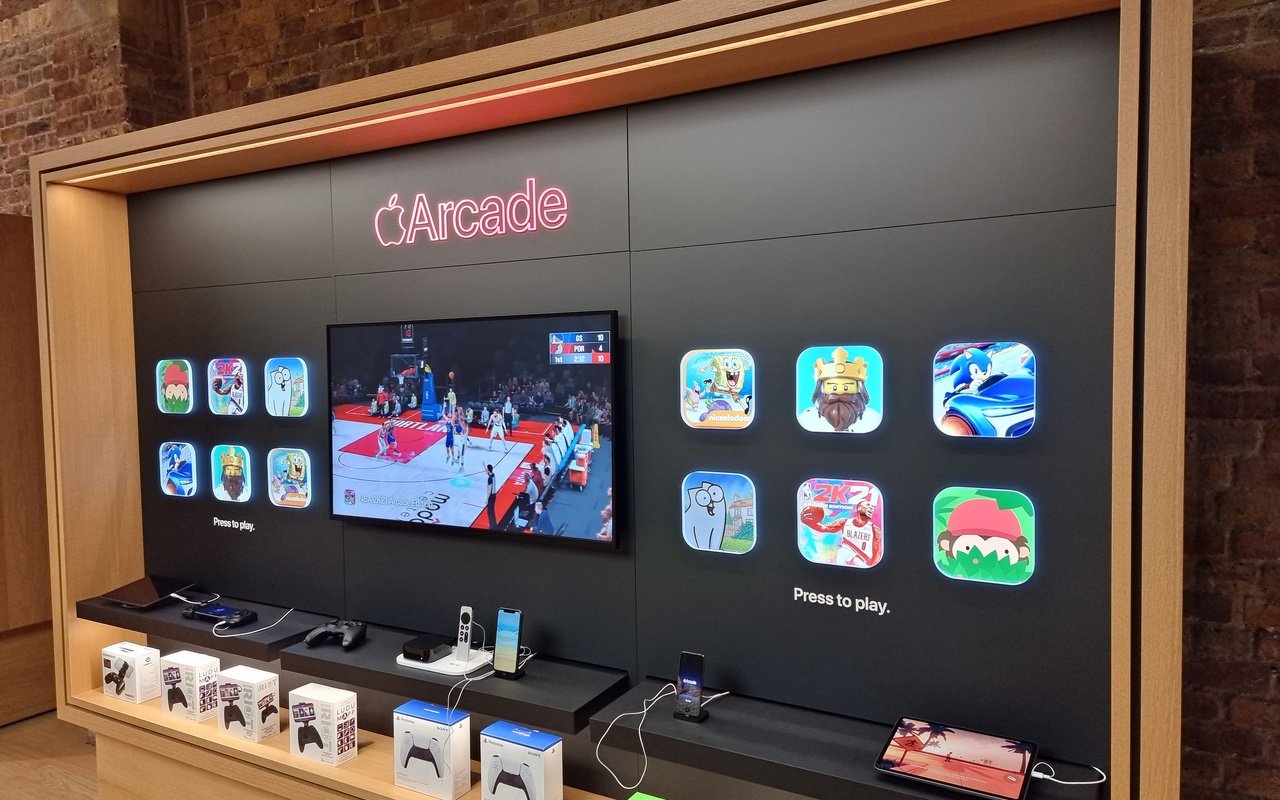 Περισσότερες πληροφορίες για "Η Apple ετοιμάζει ειδική εφαρμογή για βιντεοπαιχνίδια σε όλες τις συσκευές της"