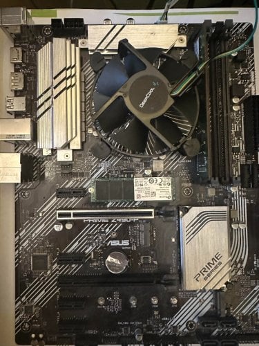 Περισσότερες πληροφορίες για "ASUS PRIME Z490-P με CPU, RAM, SSD, RX-550 on Full ATX Case"
