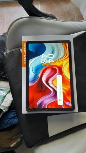 Περισσότερες πληροφορίες για "Καινούριο Techlast T50 tablet plus SIM 11" IPS 90hz 1200p 6+10gb RAM 256gb ROM Unisoc T620 8 core"